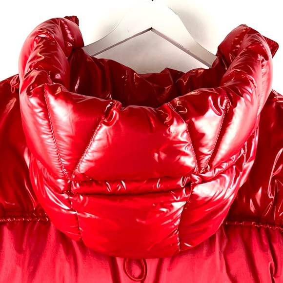 Moncler Etival Red Hooded Quilted Down Jacket - Picture 6 of 15